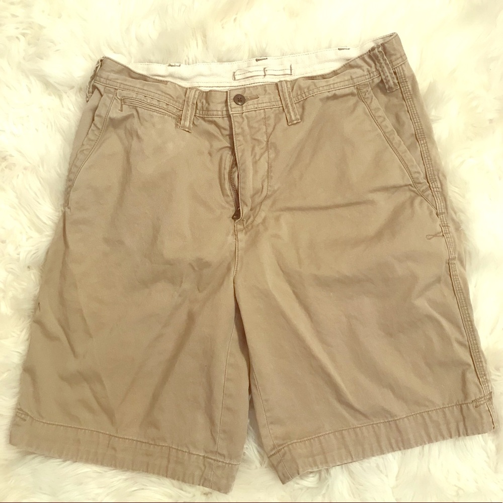 Men’s Polo by Ralph Lauren Khaki Shorts Size 32